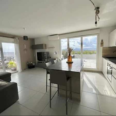 Toit Terrasse, Piscine, Plages A 10min Et Parking * Fréjus